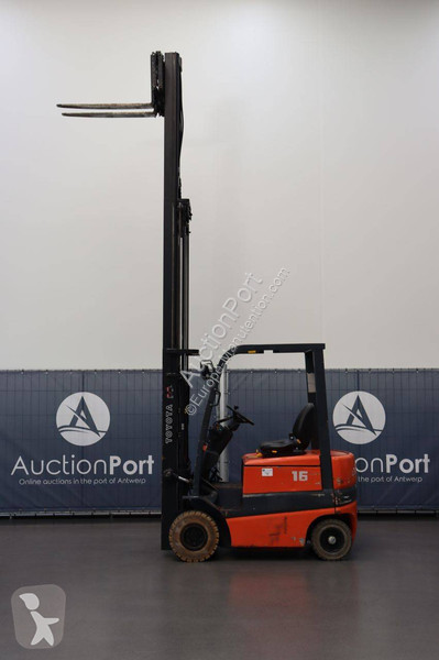 Empilhador elevador Toyota FBMF16