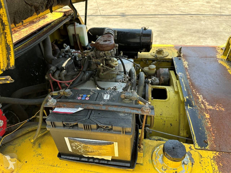 Кар Mitsubishi FG40