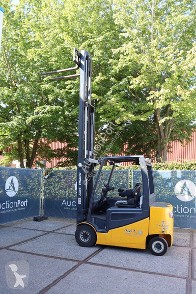 Carretilla elevadora Jungheinrich 425s