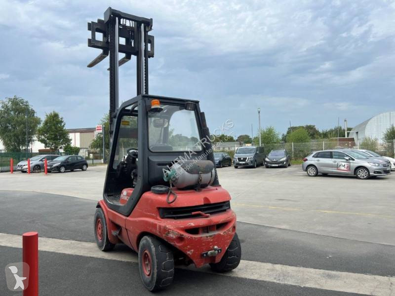 Chariot élévateur Fenwick C H25T - 03