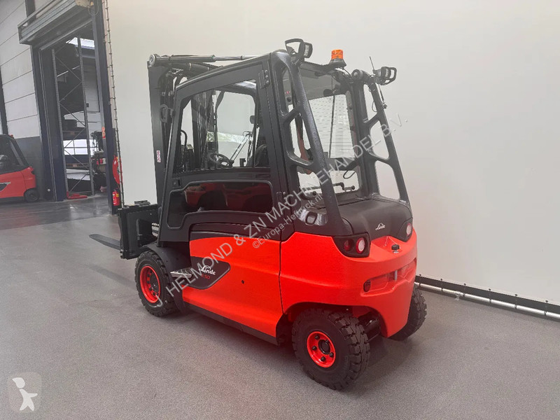 Chariot élévateur Linde 388 E 50 HL-01/600 DEMO