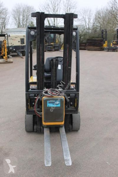 Chariot élévateur Yale  ERP16VT