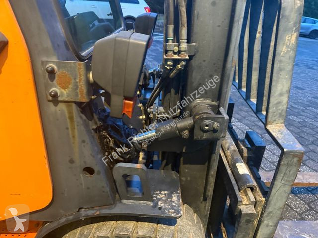 Carrello elevatore Doosan D30GX Dieselstapler...