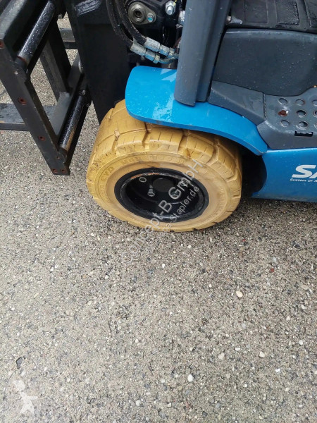 Teleskopický manipulátor Toyota 8FBM20T - FSW 4700