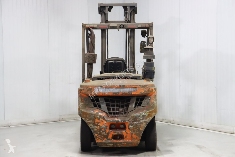 Teleskopický manipulátor Doosan -7