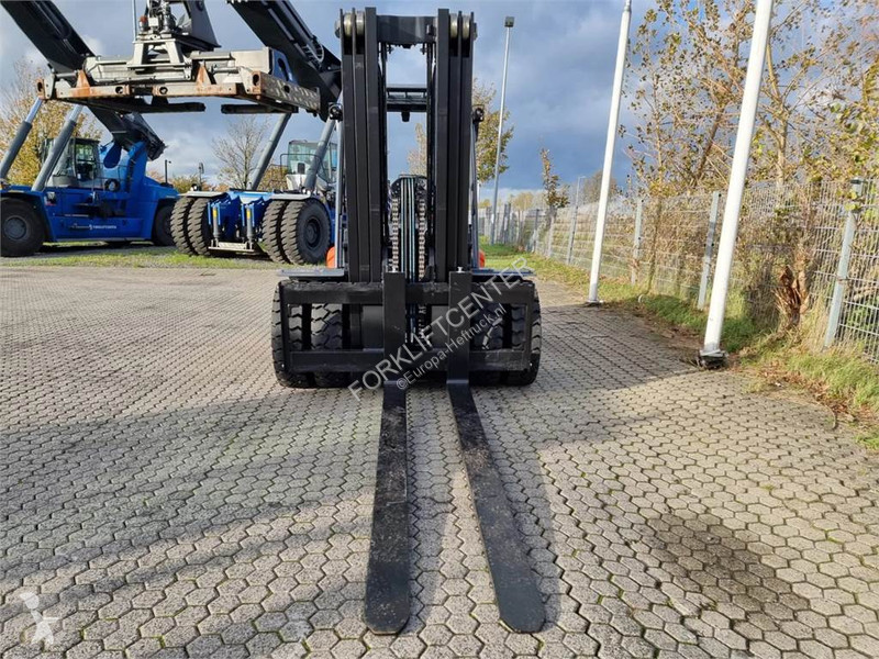 Carrello elevatore Toyota 8FD70F