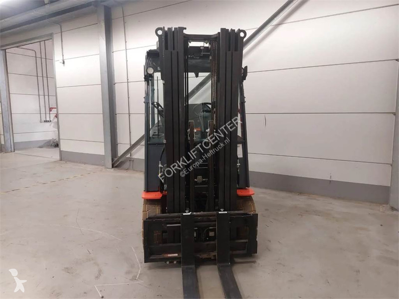 Heftruck Toyota 9FBMK25T