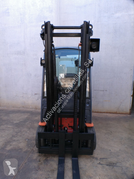 Carretilla elevadora Toyota 8FBE15T