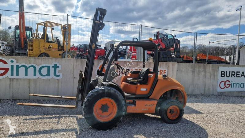 Stivuitor Ausa 2,5T tout terrain