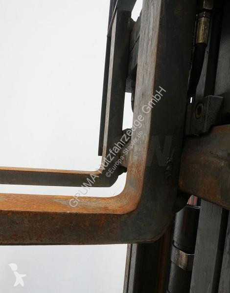 Carrello elevatore Linde  H 25 T EVO 392-02