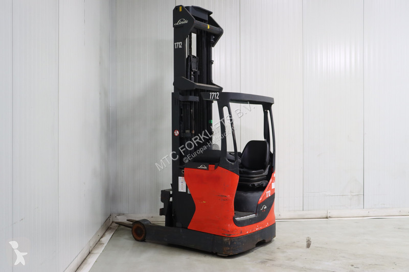 Stivuitor multidirectional Linde R16-01