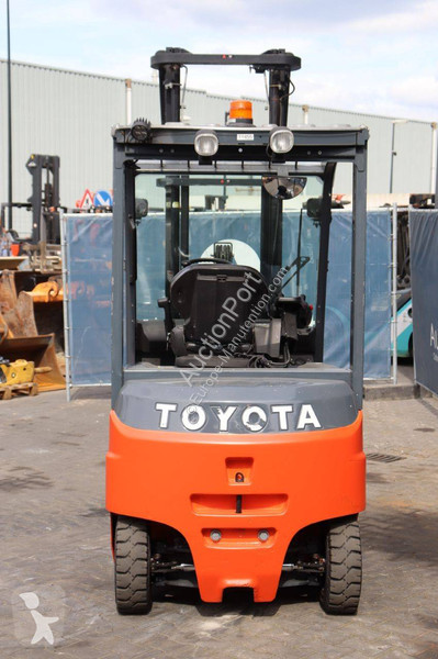 Carrello elevatore Toyota 8FBMKT25