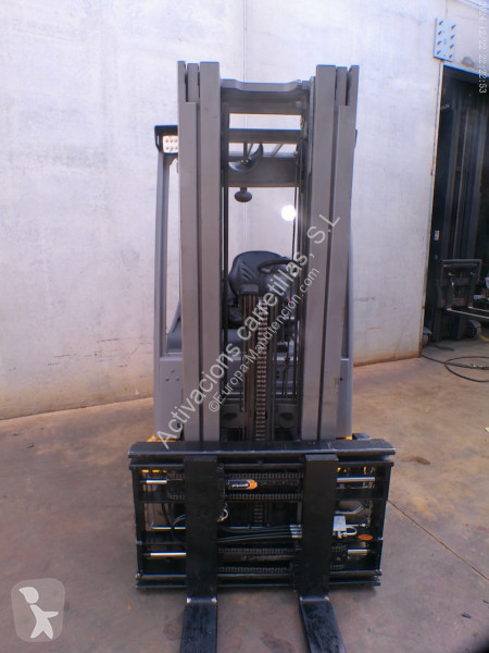 Stivuitor Jungheinrich EFG 218k 440DZ Li-Ion