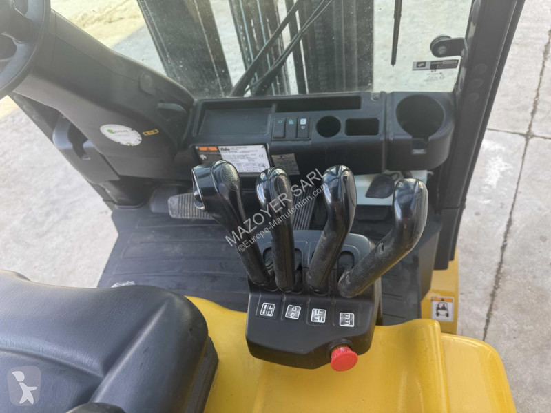 رافعة شوكية Yale  ERP35VL E2295