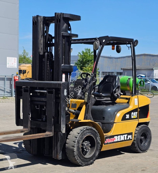 رافعة شوكية Caterpillar GP 30 N