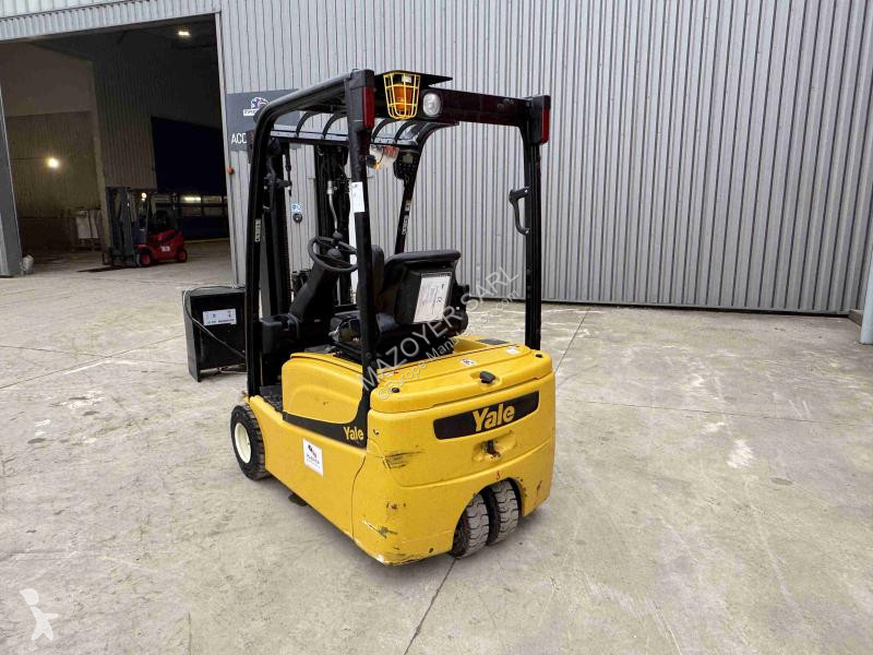رافعة شوكية Yale  ERP18VT