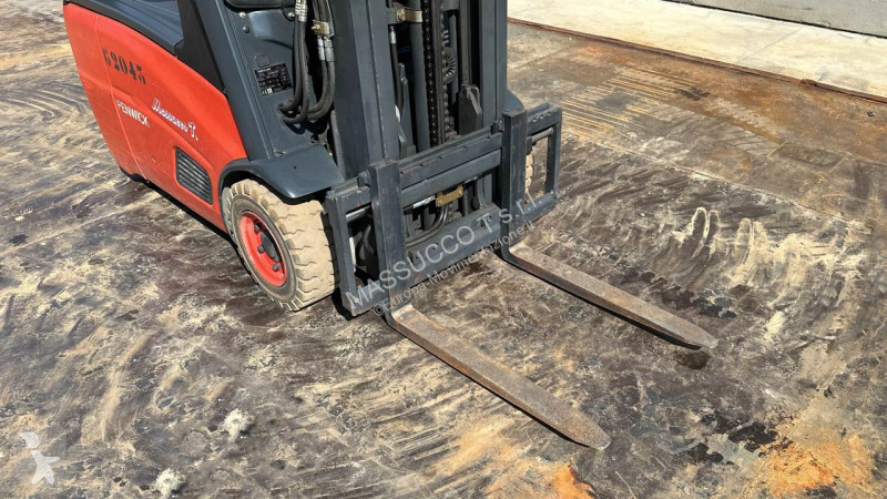 Carrello elevatore Linde E14-01