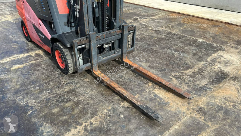 رافعة شوكية Linde H16D-01