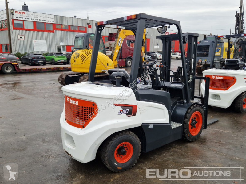 Кар Bobcat D30NX