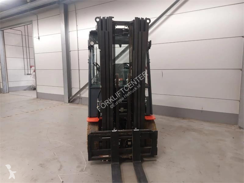 رافعة شوكية Toyota 9FBMK25T