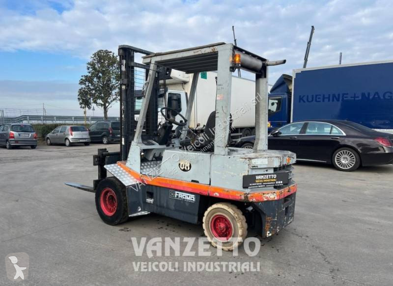 Teleskopický manipulátor OM DI-30