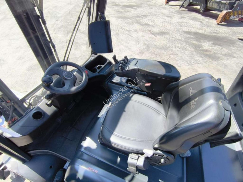 Vysokozdvižný vozík Linde E50HL-01