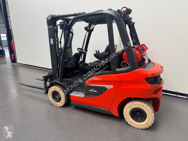 Teleskopický manipulátor Linde 1202 H 25 T-01