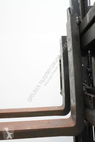 رافعة شوكية Linde 1202