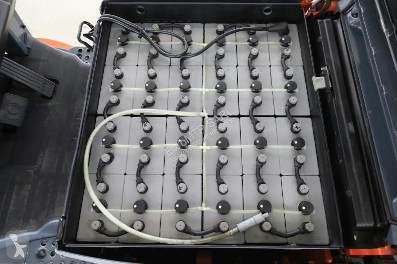 رافعة شوكية Toyota 8FBET20