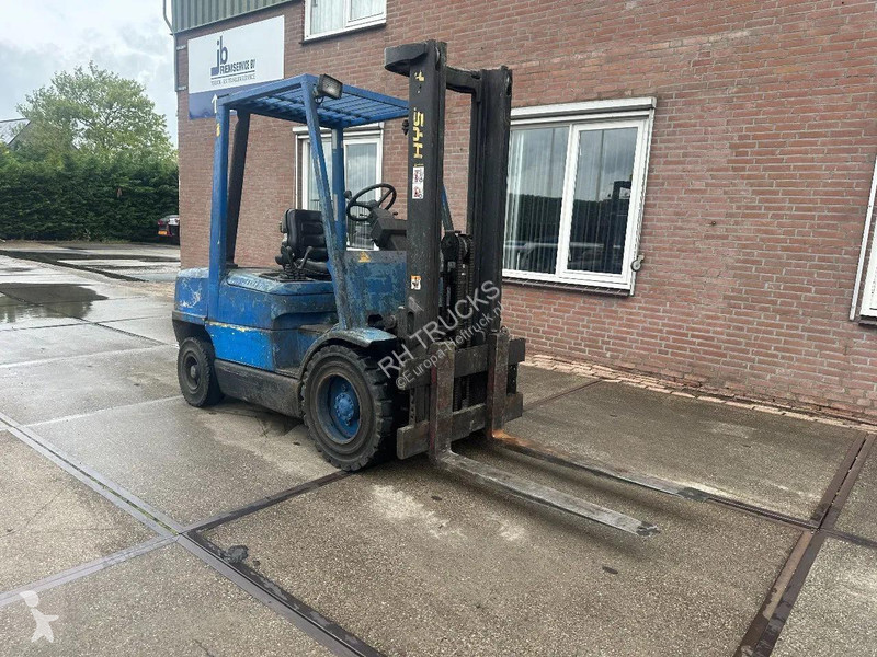 رافعة شوكية Hyster H3.00XM - 3 TON