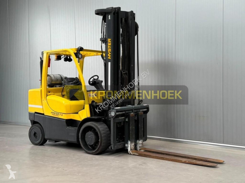 رافعة شوكية Hyster 0