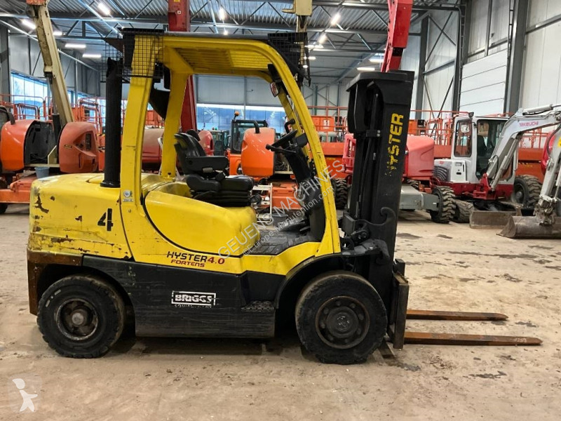 رافعة شوكية Hyster 00