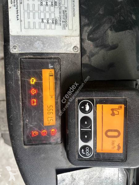 رافعة شوكية Toyota 06-8FG18F