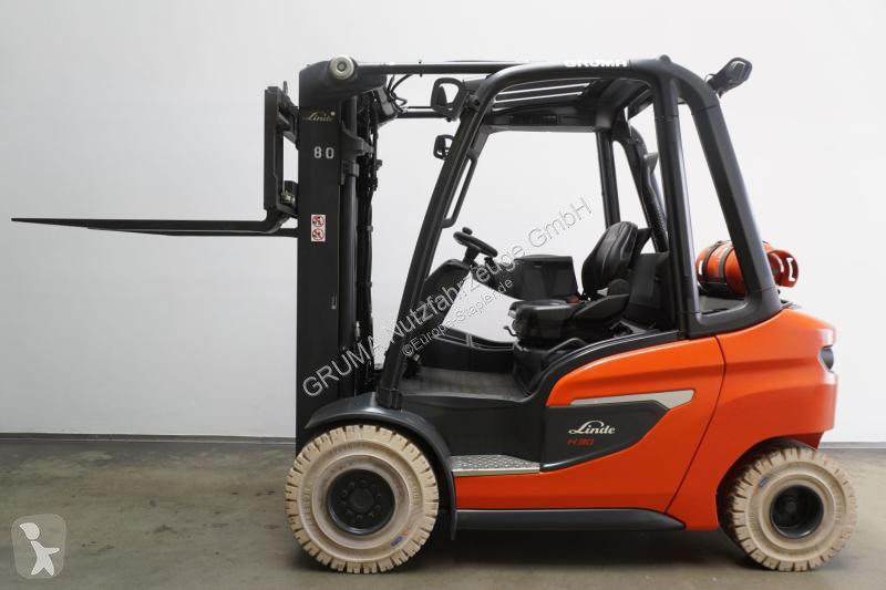 رافعة شوكية Linde 1202