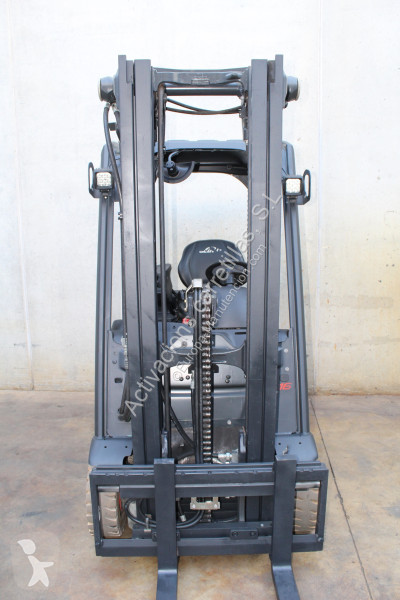 رافعة شوكية Linde