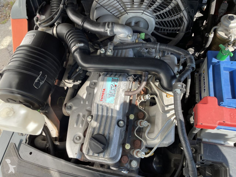 Vysokozdvižný vozík Toyota FDF 25
