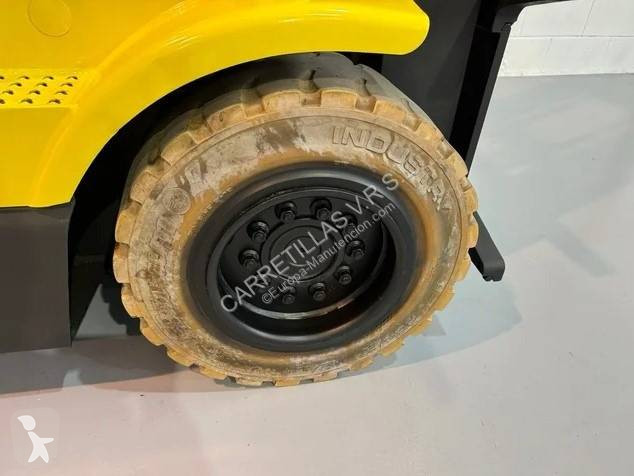 رافعة شوكية Hyster J3.00XM