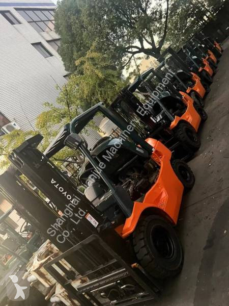 رافعة شوكية Toyota +86 18817734137
