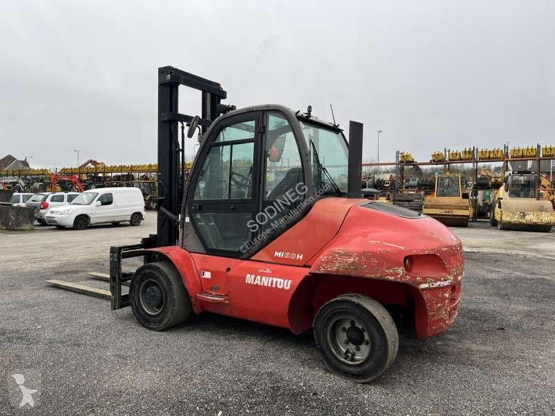 رافعة شوكية Manitou (6T / 4m)