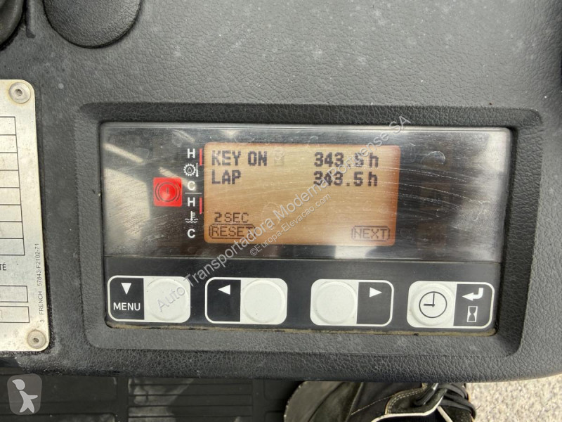 رافعة شوكية Toyota  8 FDF 18