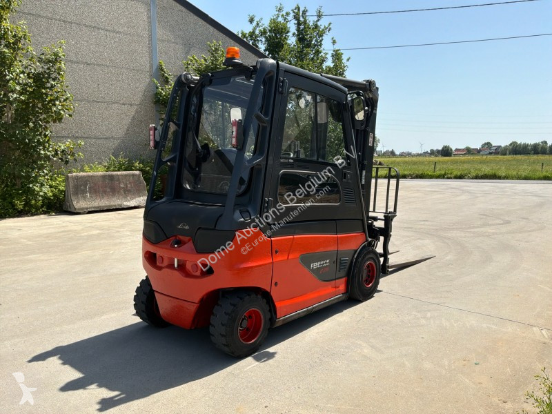 رافعة شوكية Linde E25-01