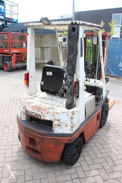 Chariot élévateur Nissan EH01A15U