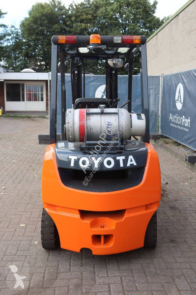 Vysokozdvižný vozík Toyota