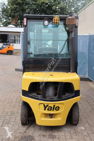 Empilhador elevador Yale E2170