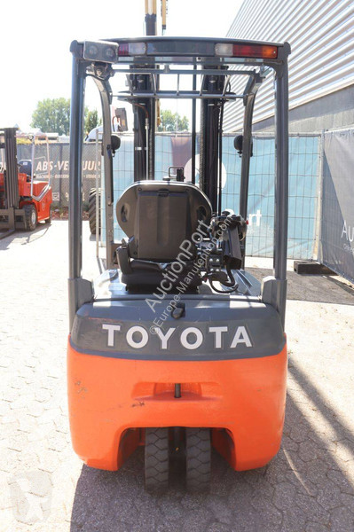 Carretilla elevadora Toyota 8FBE16T