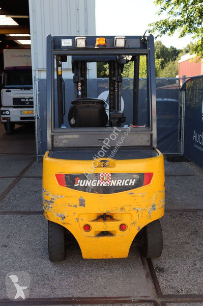 Carretilla elevadora Jungheinrich 425s