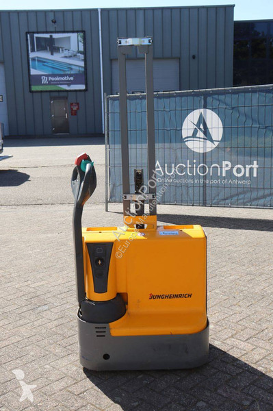 Carretilla elevadora Jungheinrich EMC 110