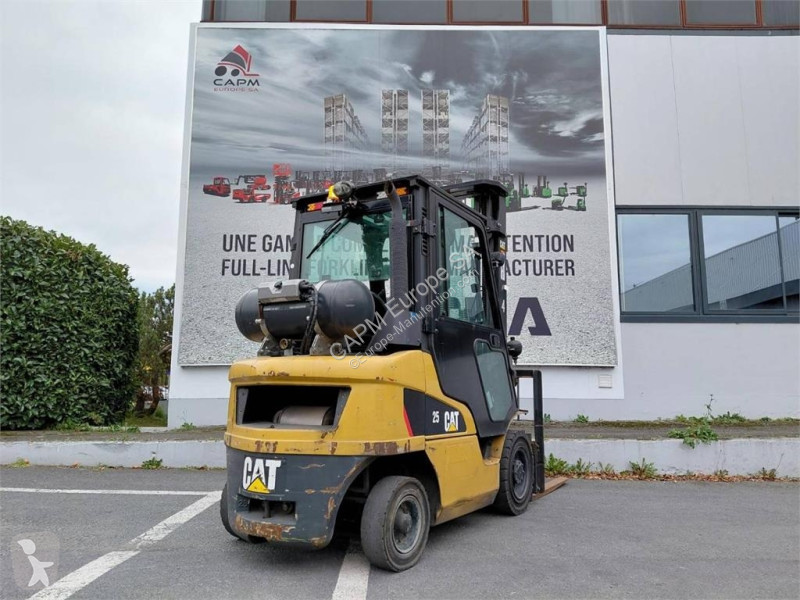 Chariot élévateur Caterpillar GP25NTD