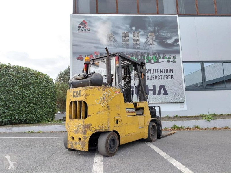 Chariot élévateur Caterpillar GC55K