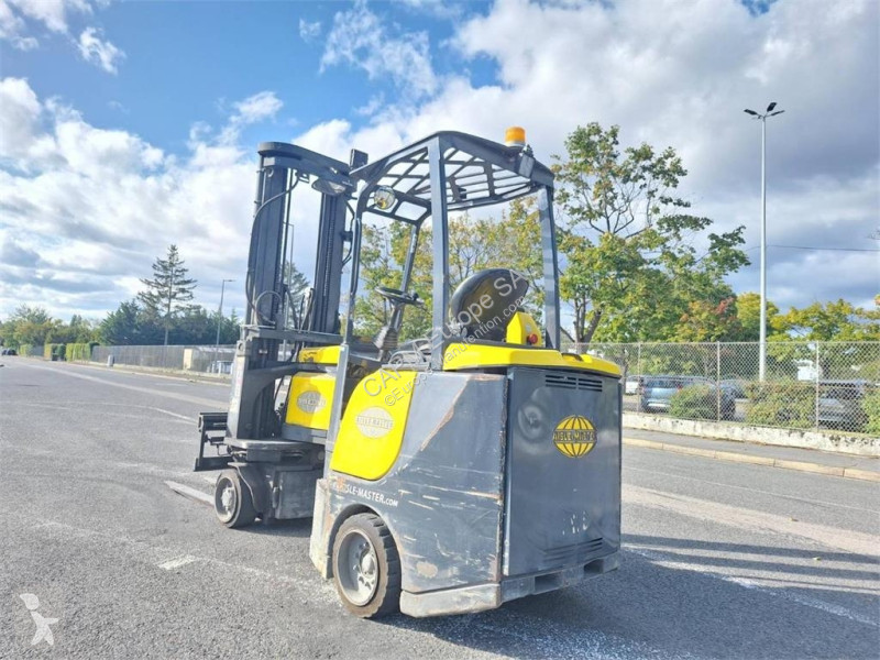 Chariot élévateur  20SE